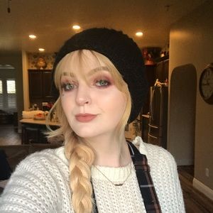 Meet your Posher, Madison